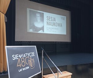 Promocja publikacji Muzeum Rolnictwa podczas sesji naukowej w Siemiatyczach