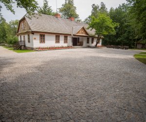 „Restauracja obiektów zespołu pałacowo-parkowego wraz z konserwacją muzealiów Muzeum Rolnictwa im. Ks. Krzysztofa Kluka w Ciechanowcu”