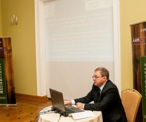 Seminarium nt. okreslenia zakresu informacji niezbędnych do opracowania modelu monitorowania obiektu drewnianego na terenie Muzeum Rolnictwa