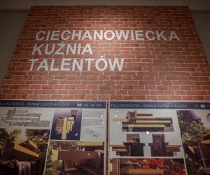 „CIECHANOWIECKA KUŹNIA TALENTÓW” zapraszamy na nową ekspozycję czasową