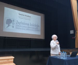 Promocja publikacji Muzeum Rolnictwa podczas sesji naukowej w Siemiatyczach