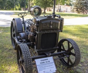 Zbiory muzeum powiększone o kolejny zabytkowy ciągnik - Case 10-18 z 1920 r.