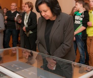 "MONETY I MEDALE CZASÓW KRÓLA STANISŁAWA AUGUSTA"