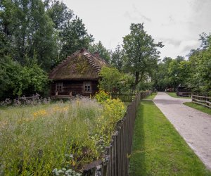 „Restauracja obiektów zespołu pałacowo-parkowego wraz z konserwacją muzealiów Muzeum Rolnictwa im. Ks. Krzysztofa Kluka w Ciechanowcu”