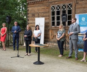 Fotorelacja z podsumowania inwestycji "Remont młyńskiego zbiornika wodnego" połączonego z konferencją "Hydrologiczne uwarunkowania zbiorników wodnych w Województwie Podlaskim"