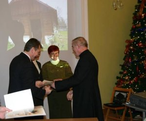 Podsumowanie Konkursu na najlepiej zachowany zabytek wiejskiego budownictwa drewnianego w województwie podlaskim za 2006 r.