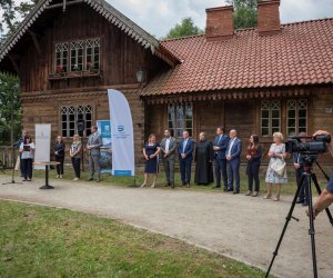 Fotorelacja z podsumowania inwestycji "Remont młyńskiego zbiornika wodnego" połączonego z konferencją "Hydrologiczne uwarunkowania zbiorników wodnych w Województwie Podlaskim"