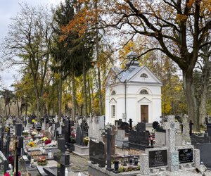 Święto Wszystkich Świętych Święto Wszystkich Świętych