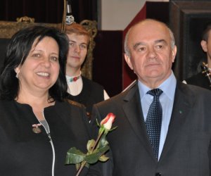 Odznaka honorowa "Zasłużony dla Rolnictwa" dla dyrektor Muzeum Doroty Łapiak