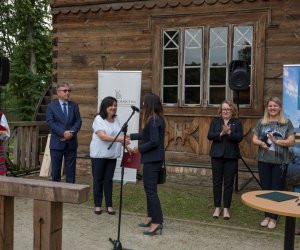 Fotorelacja z podsumowania inwestycji "Remont młyńskiego zbiornika wodnego" połączonego z konferencją "Hydrologiczne uwarunkowania zbiorników wodnych w Województwie Podlaskim"