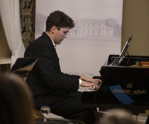 Koncert Z Klasyką przez Polskę - fotorelacja Koncert Z Klasyką przez Polskę - fotorelacja