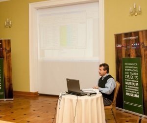 Seminarium nt. okreslenia zakresu informacji niezbędnych do opracowania modelu monitorowania obiektu drewnianego na terenie Muzeum Rolnictwa