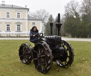 LANZ ACKER-BULLDOG HP 12 KNICKLENKER JUŻ W MUZEUM