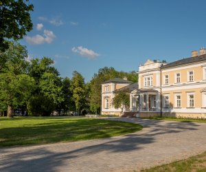 „Restauracja obiektów zespołu pałacowo-parkowego wraz z konserwacją muzealiów Muzeum Rolnictwa im. Ks. Krzysztofa Kluka w Ciechanowcu”