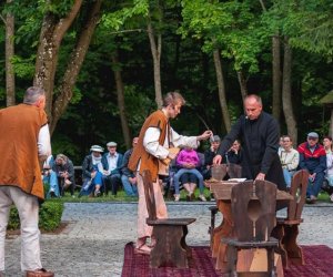 Międzynarodowy Dzień Teatru - Teatr w Muzeum Rolnictwa w Ciechanowcu